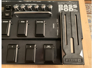 Line 6 Bass POD XT Live