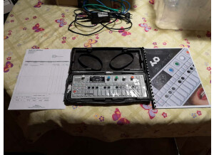 Teenage Engineering OP-1 (77300)