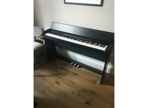 Roland-F140R-Digital-Piano-Contemporary-Black