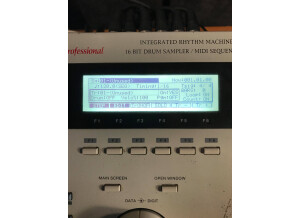 Akai Professional MPC2000 (48839)