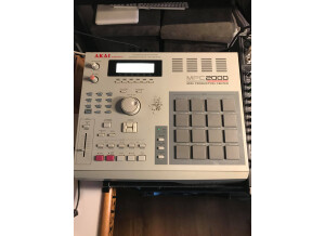 Akai Professional MPC2000 (5167)