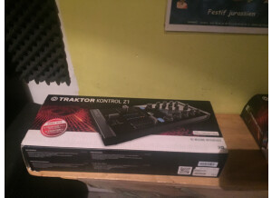 Native Instruments Traktor Kontrol Z1 (60293)
