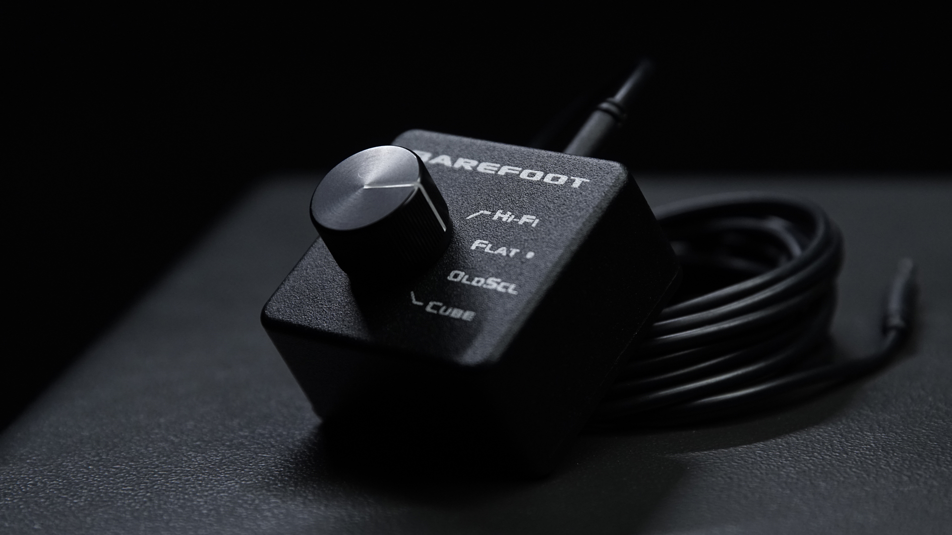 footprint02_meme_controller_1920