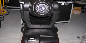 Vends Color Spot 575 Excelighting état neuf en flight de 2