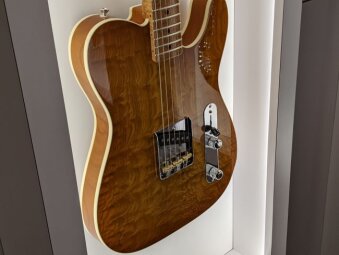 fendercustom1 fendercustom1