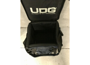 UDG Sb Flipfront