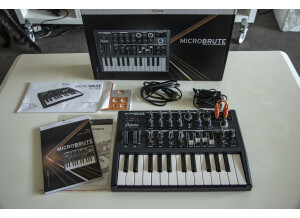 Arturia MicroBrute (84084)