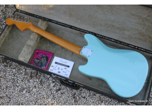 Fender Kurt Cobain Mustang (6959)
