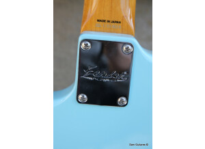 Fender Kurt Cobain Mustang (34906)