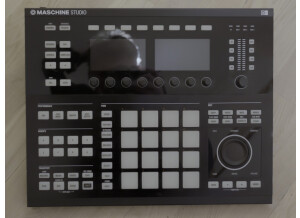 Native Instruments Maschine Studio (80451)