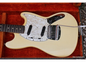 Fender Mustang [1964-1982] (61597)