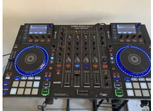 Denon DJ MCX8000 (42072)