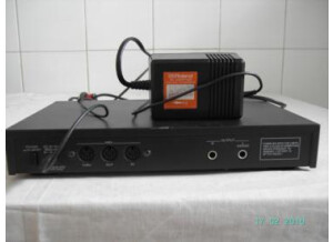 Roland MT-32 (9397)