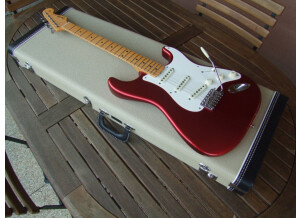 Fender Artist Signature Series - Eric Johnson Stratocaster CAR