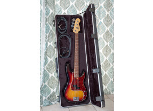 Fender American Standard Precision Bass [2008-2012] (21180)
