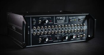 Vocoder_Black-6 Vocoder_Black-6