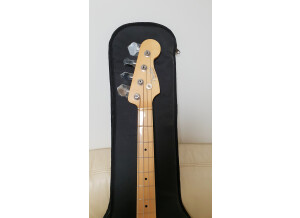 Fender Roger Waters Precision Bass (1945)
