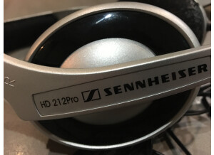 Sennheiser HD 212 Pro (878)