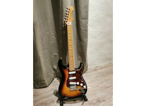 Fender Deluxe Roadhouse Stratocaster [2007-2013] (21203)