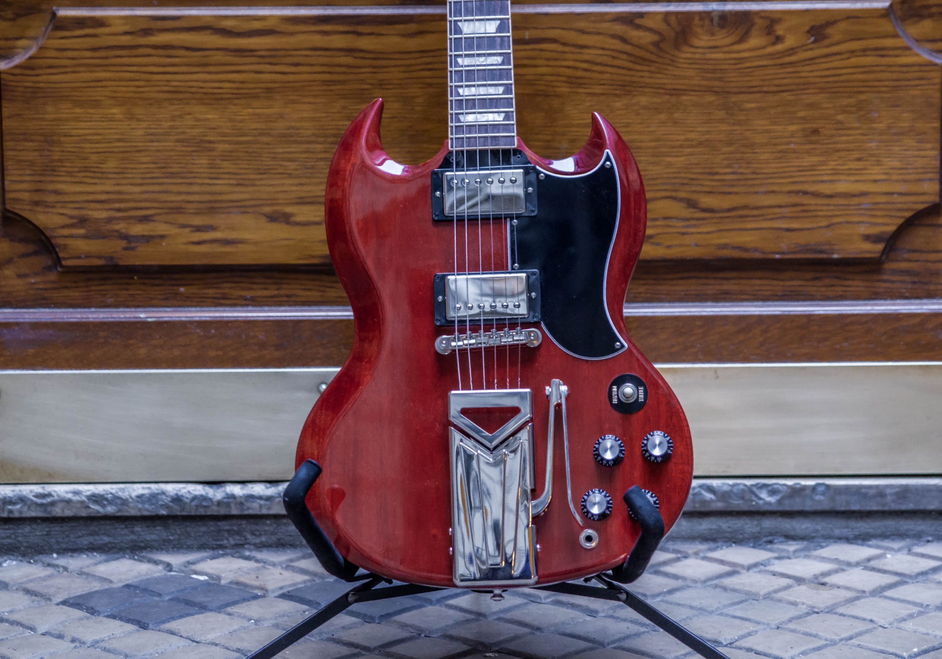 SG '61 Sideways Vibrola-14