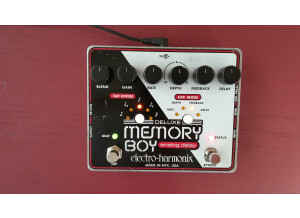 Electro-Harmonix Deluxe Memory Boy (88579)