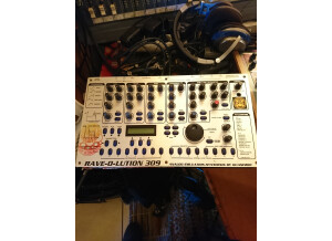 15811568887626704850876890087602