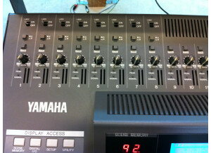 Yamaha 02R V2 (69218)