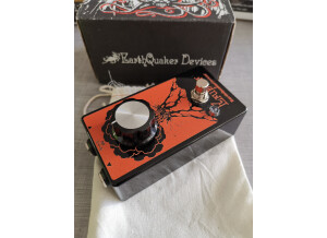EarthQuaker Devices Erupter (37853)