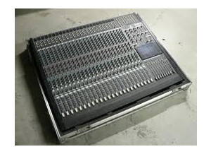 Behringer Eurodesk MX8000 (64564)