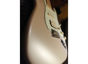Fender Deluxe Strat HSS [2016-Current] (26026)