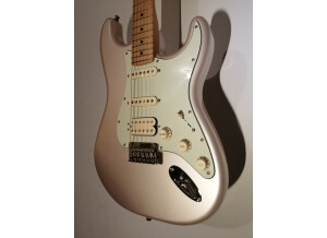 Fender Deluxe Strat HSS [2016-Current] (39926)