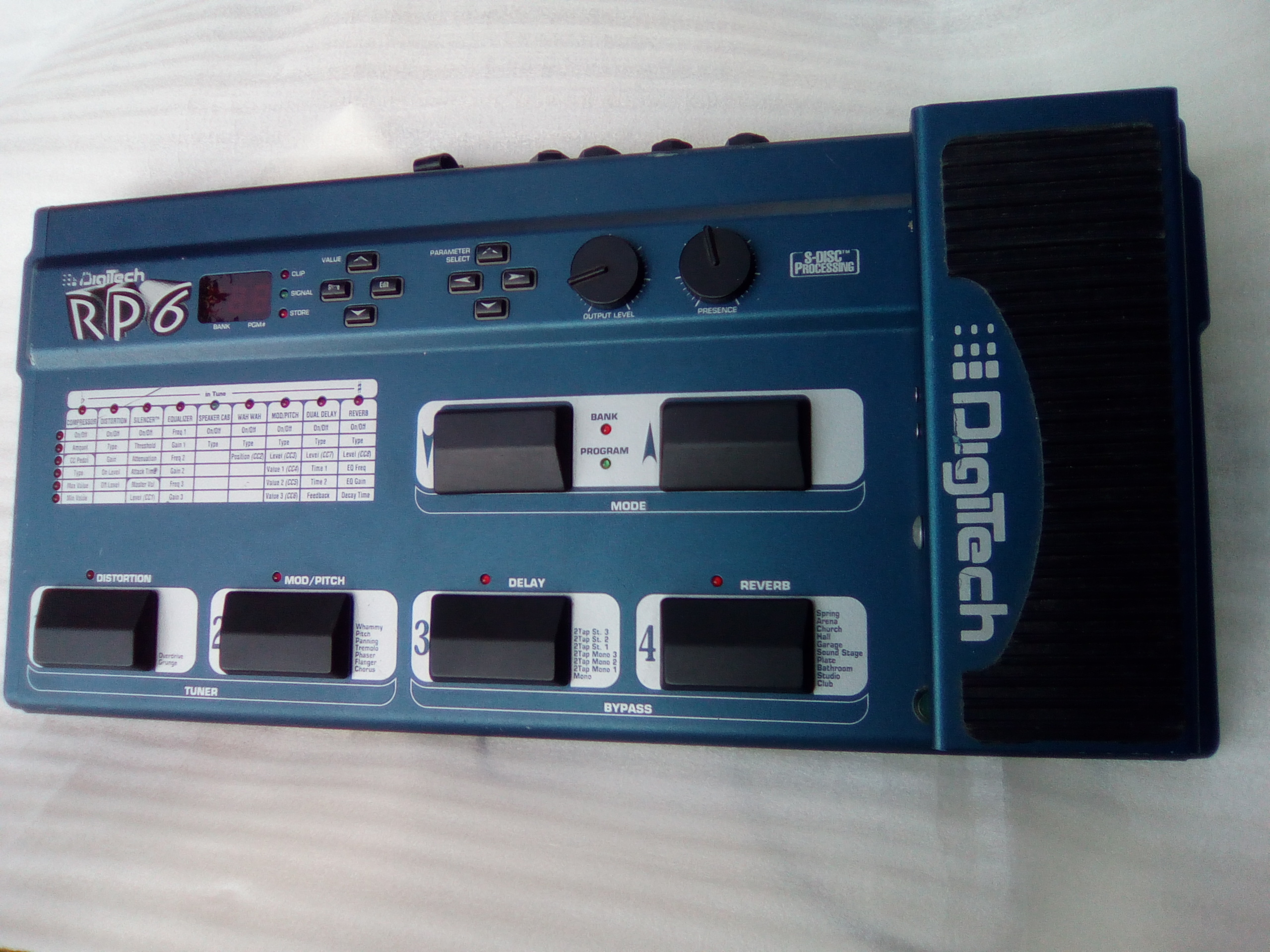 RP6 - DigiTech RP6 - Audiofanzine