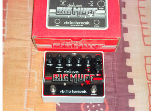 Electro-Harmonix Deluxe Big Muff Pi (89287)