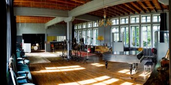 KERWAX_liveroom-1580481766 KERWAX_liveroom-1580481766