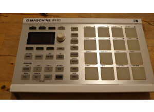 Native Instruments Maschine Mikro MKII (61018)