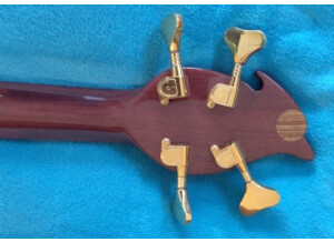 basse 007