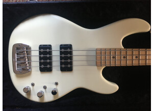 G&L L-2000 (75467)