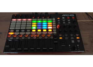 Akai Professional APC40 mkII (6985)