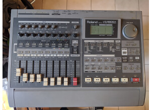 Roland VS-880 EX (6081)