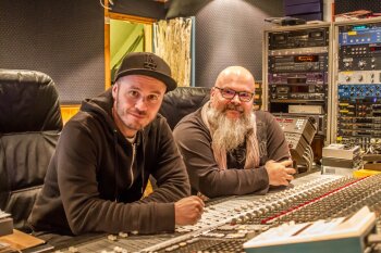 Studio180-2 Studio180-2