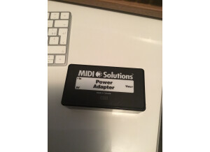 midi-solutions-power-adapter-1983233