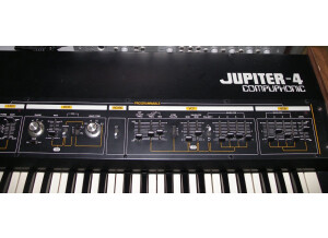 Roland Jupiter-4 (85416)