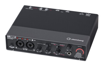 Steinberg UR24C cropped angle right 1 red led 1097 Steinberg UR24C cropped angle right 1 red led 1097