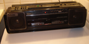 Vintage AKAI W-580L Ghetto Blaster Boom Box double Cassette Radio