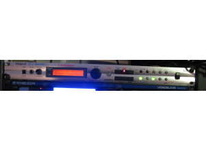 Roland XV-5050 (43725)