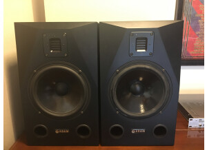 0F04D977-4290-46F7-9B83-281F0E6E95AF