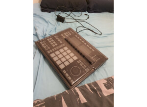 Native Instruments Maschine Studio (85298)