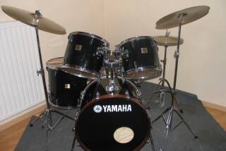 Yamaha DP Drum Kit