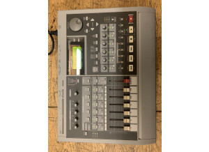 Roland VS-840 (81598)