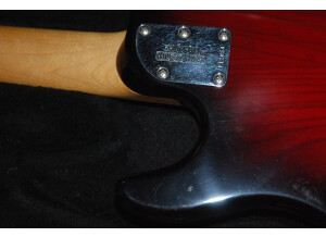Music Man Classic Sterling 4 (24021)
